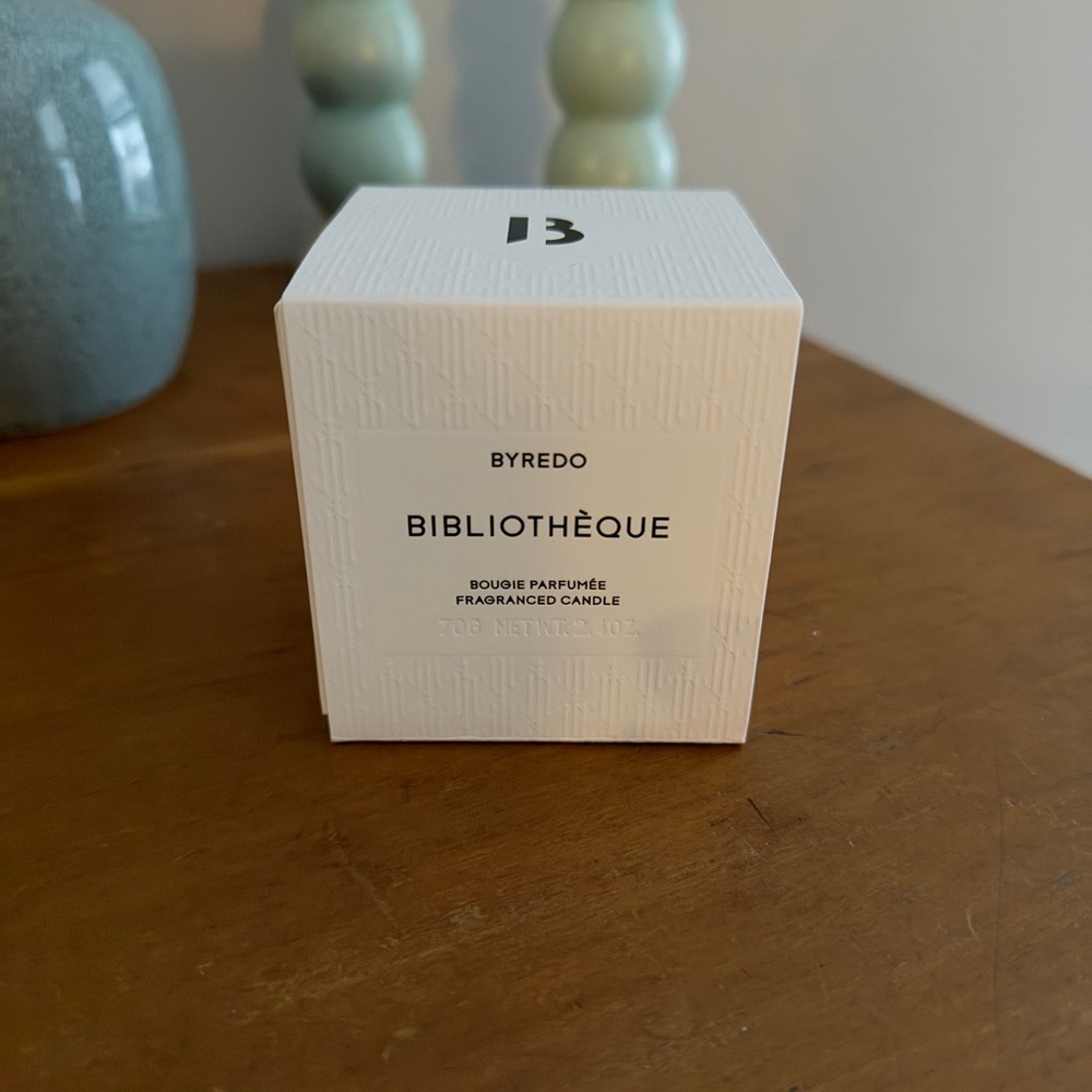 Byredo Bibliothèque Scented Candle